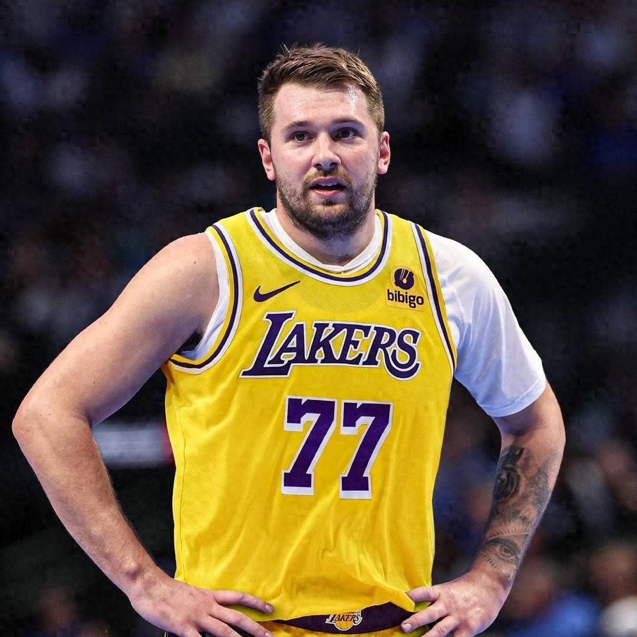 包含东契奇回归赛场,爆冷首场状态亮眼,IG观众沸腾!的词条 包含东契奇回归赛场,爆冷首场状态亮眼,IG观众沸腾!的词条