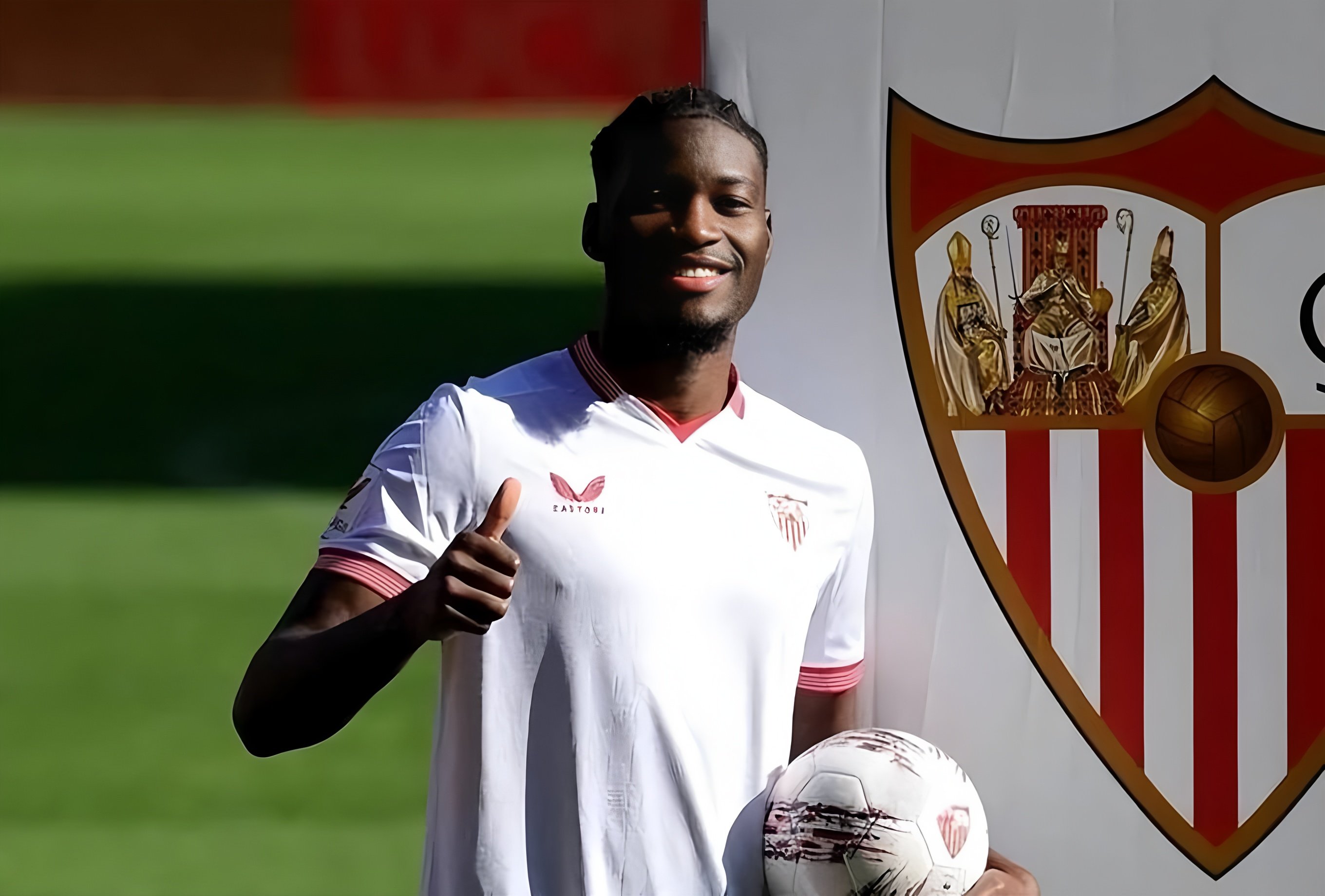 极速竞技-姆巴佩在西班牙队比赛中爆冷，问鼎冠军引发热议！的简单介绍